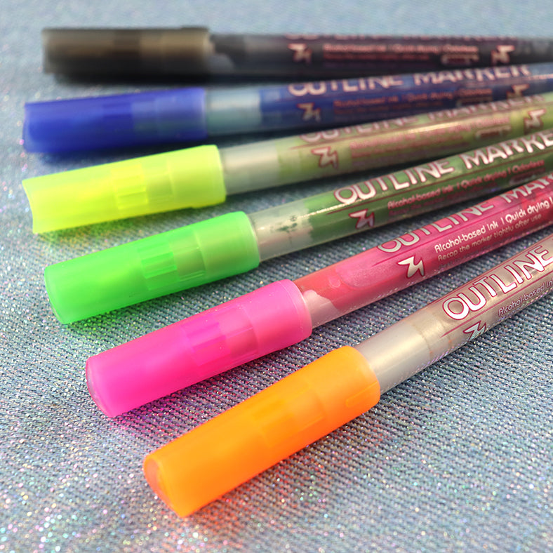 Fluorescent marker pens with outline